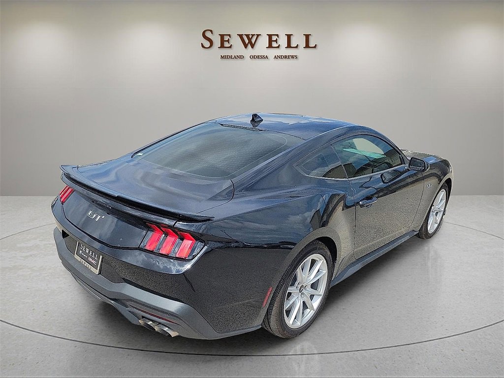 2024 Ford Mustang GT Premium photo 5