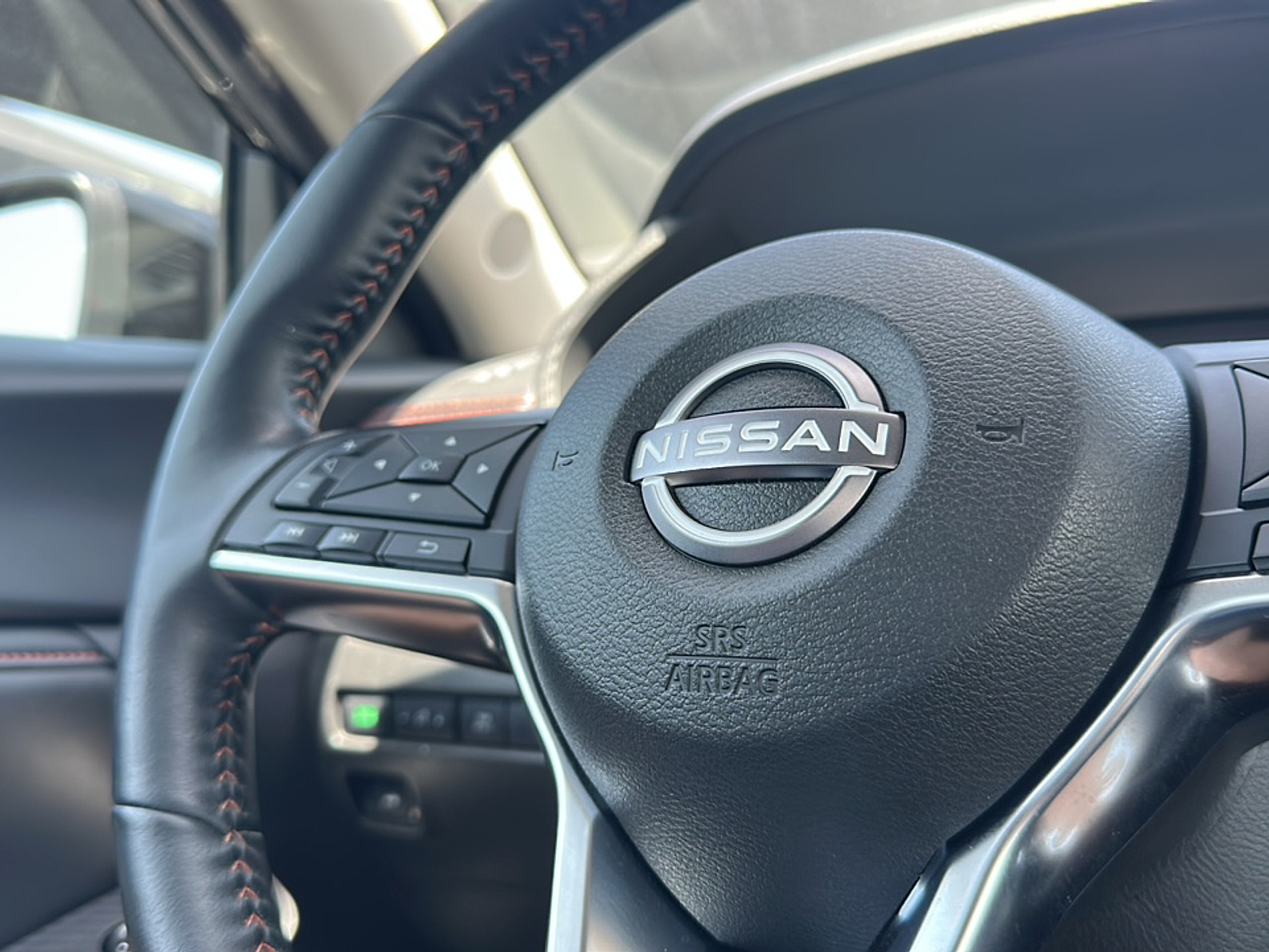 2024 Nissan Sentra SR photo 11