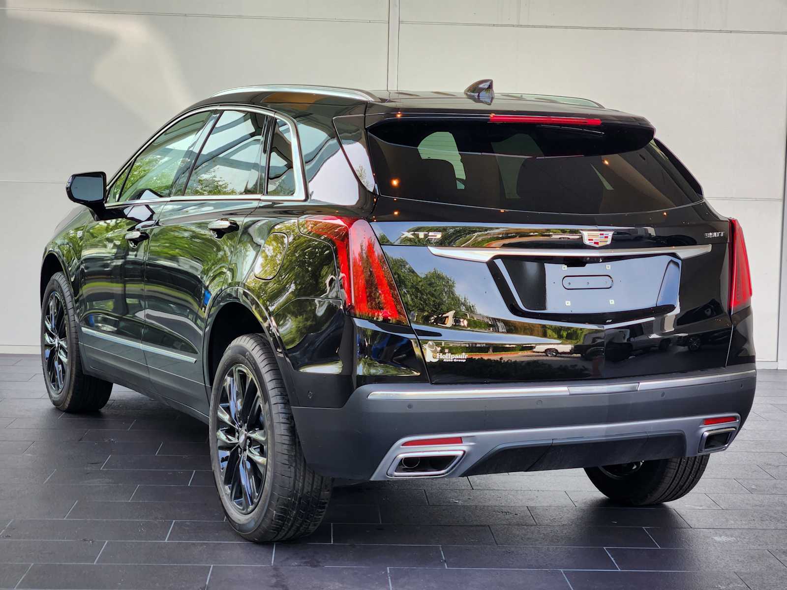 2025 Cadillac XT5 Premium Luxury photo 4