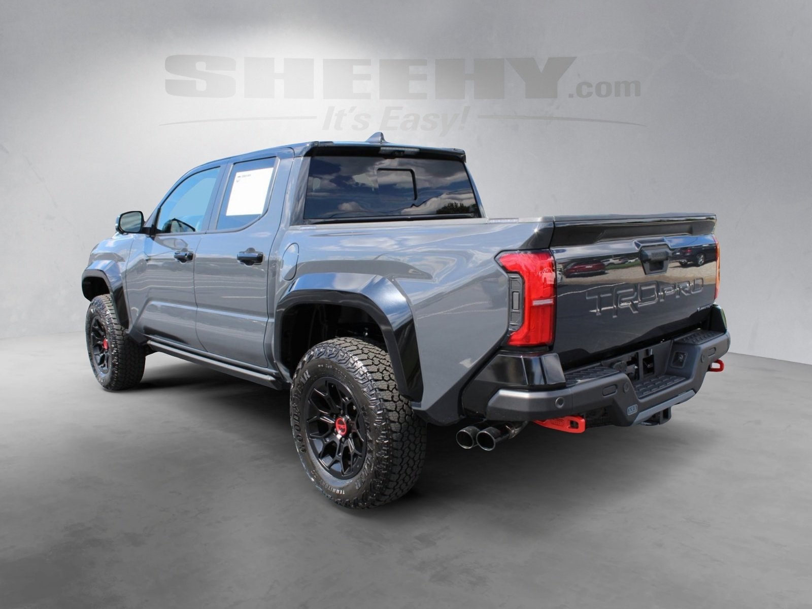 2025 Toyota Tacoma TRD Pro 4x4 photo 11