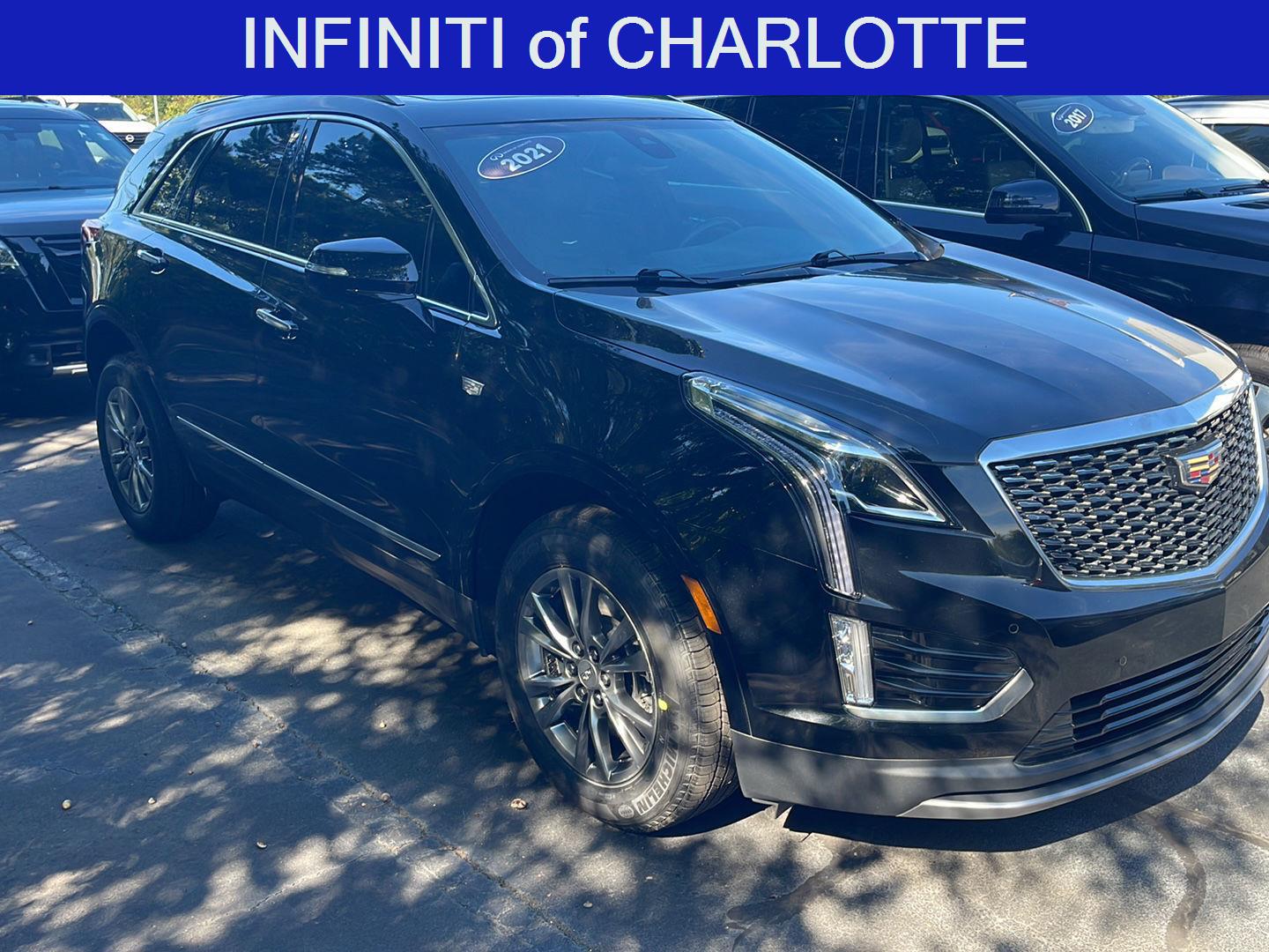 2021 Cadillac XT5 Premium Luxury photo 2