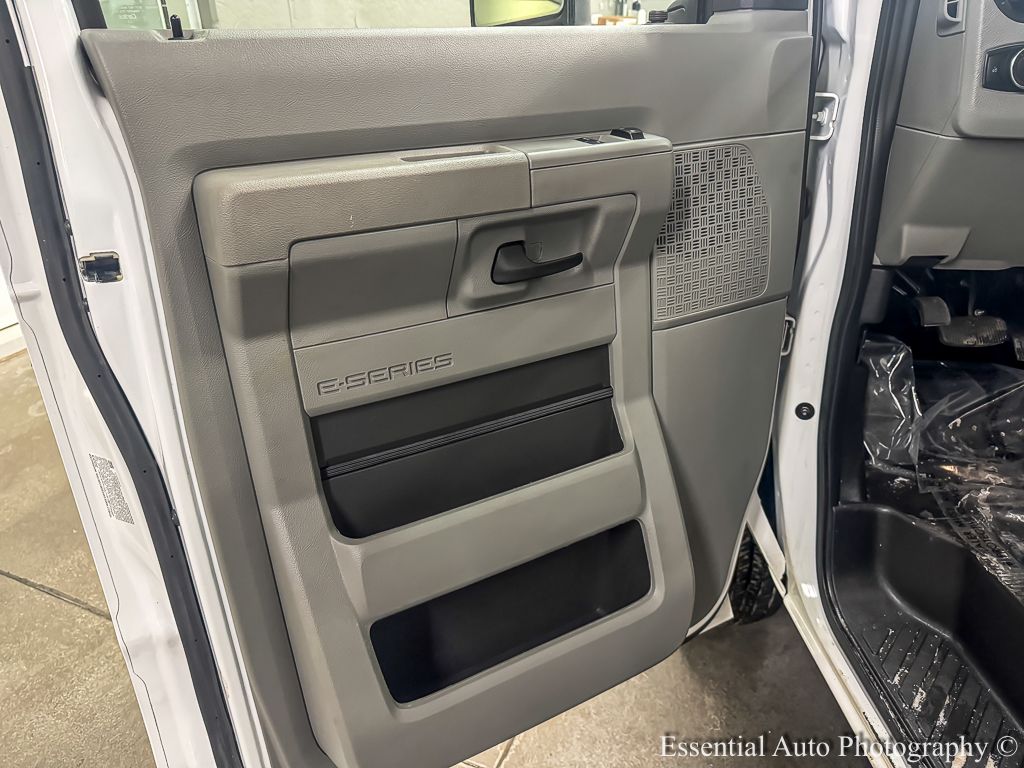 2024 FORD E-350 - Image 17