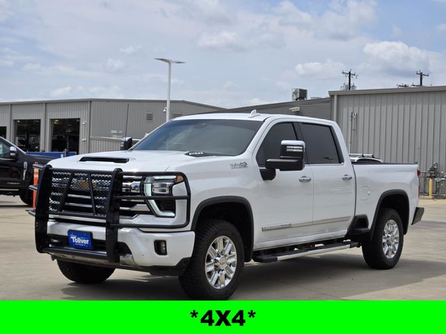 2024 Chevrolet Silverado 2500HD High Country photo 3