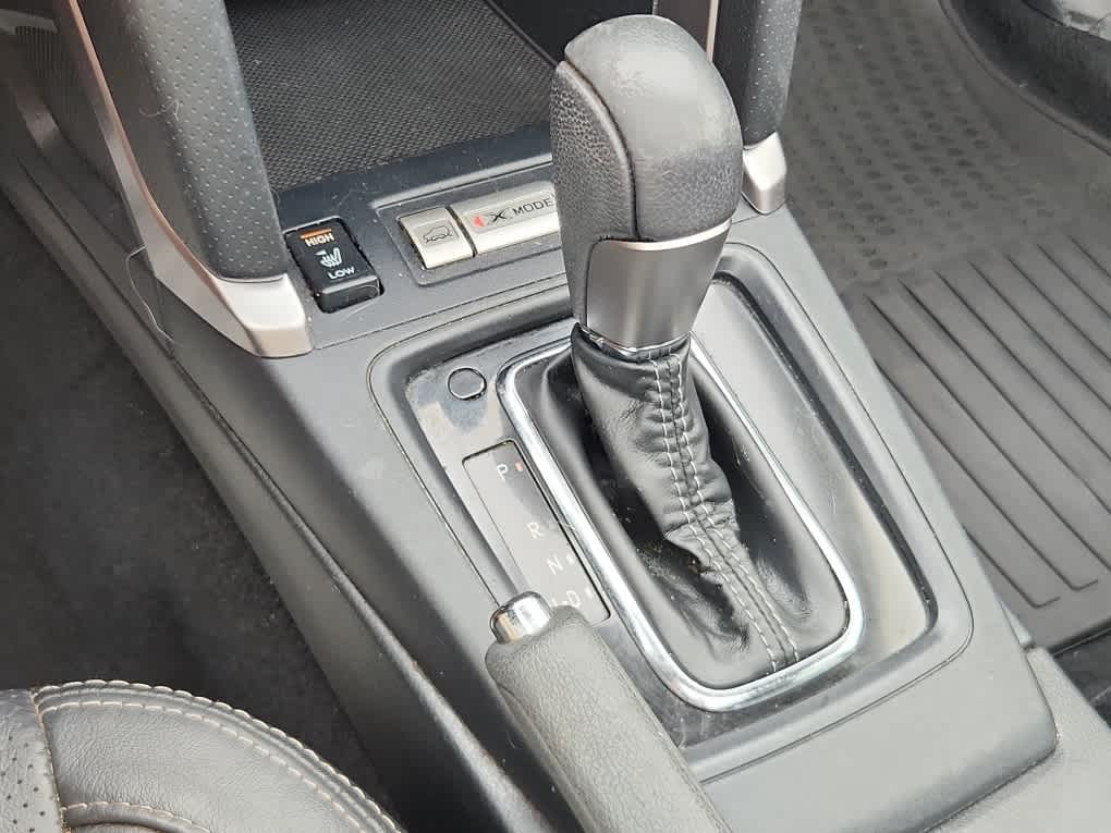 2017 Subaru Forester Touring photo 13