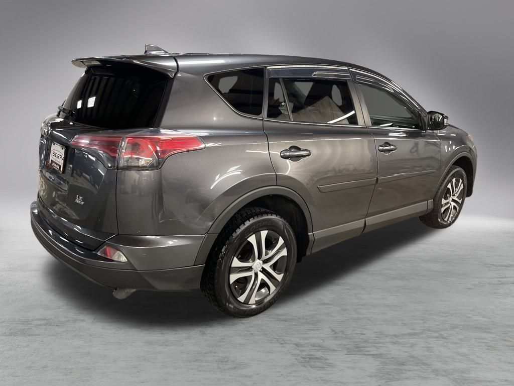 2017 Toyota RAV4 LE photo 2