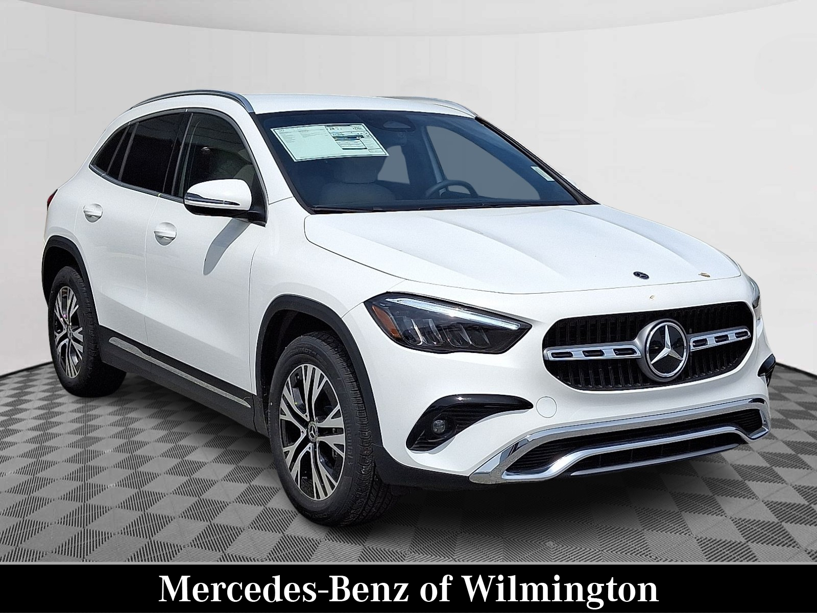 2025 Mercedes-Benz GLA GLA250's photo