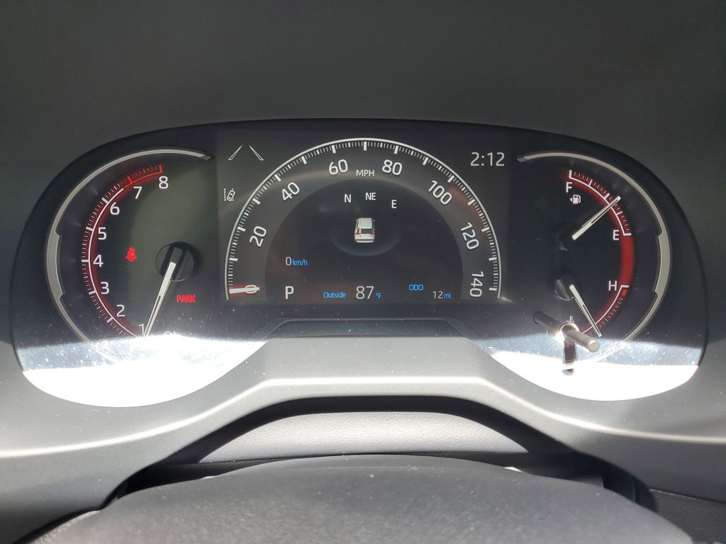 2025 Toyota RAV4 LE photo 20