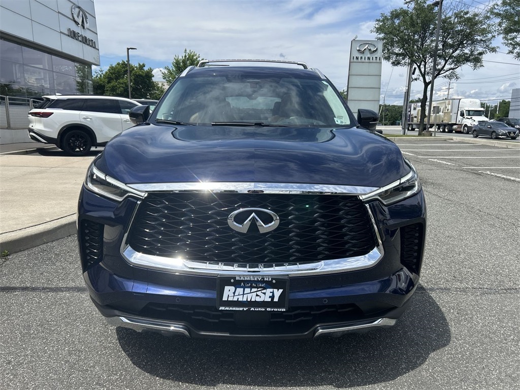 2022 Infiniti QX60 Sensory photo 2
