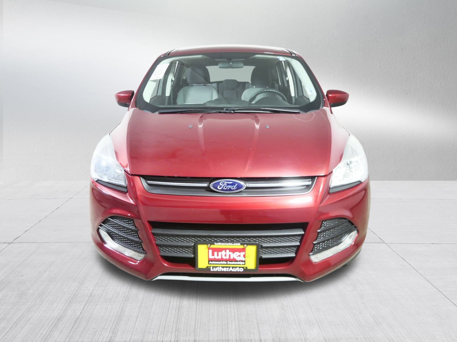 Used 2015 Ford Escape SE with VIN 1FMCU9GX0FUA79062 for sale in Cambridge, Minnesota