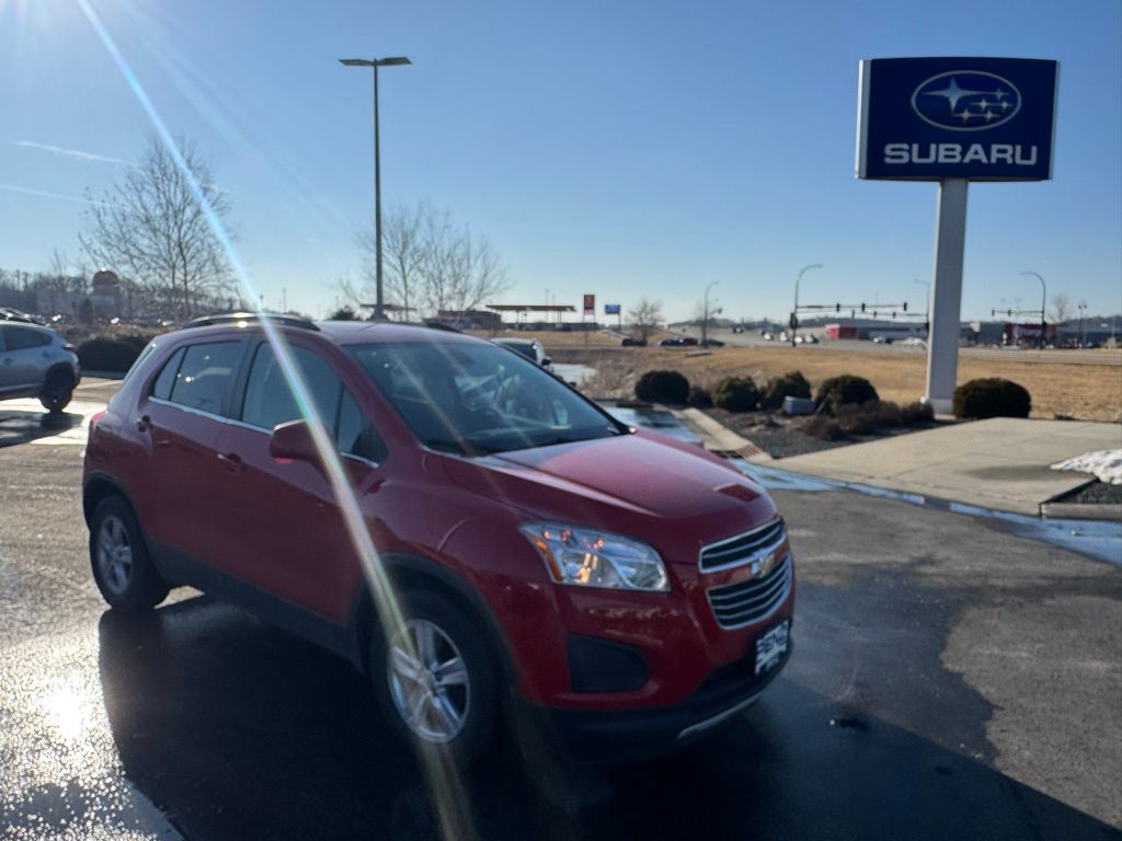 Used 2015 Chevrolet Trax LT with VIN 3GNCJLSB5FL234082 for sale in Rochester, Minnesota