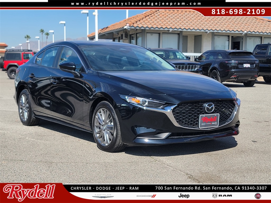 2025 Mazda Mazda3 Select Sport's photo