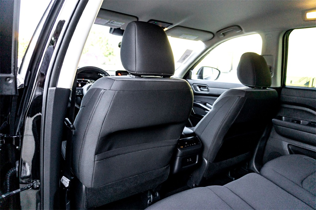 2025 Nissan Pathfinder SV photo 26