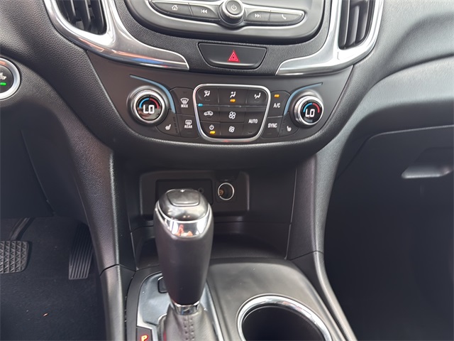 2019 Chevrolet Equinox LT photo 19