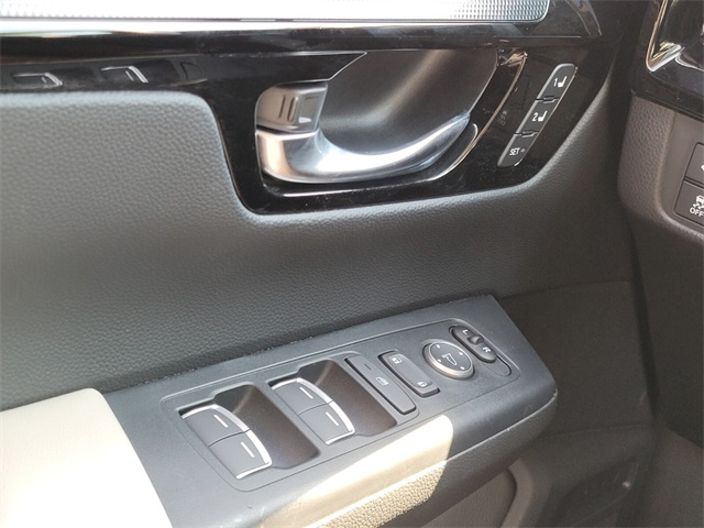 2025 Honda CR-V EX-L photo 31