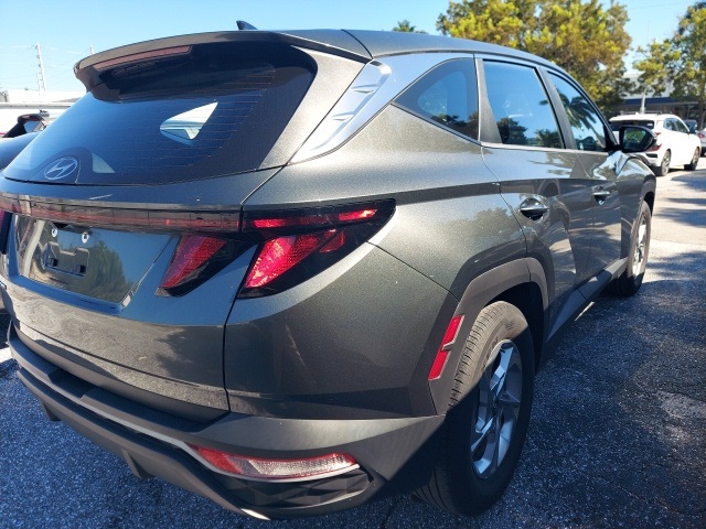 2022 Hyundai Tucson SE photo 4