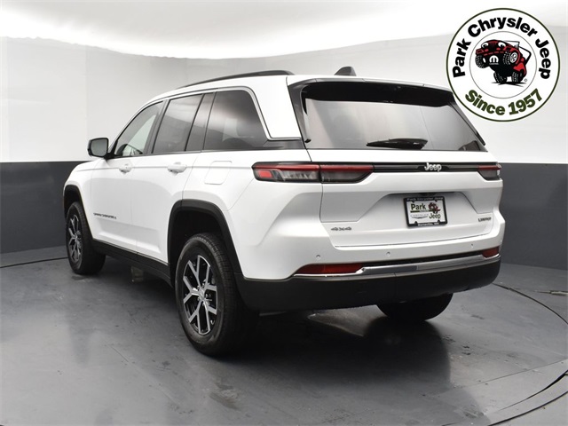 2025 Jeep Grand Cherokee Limited photo 3