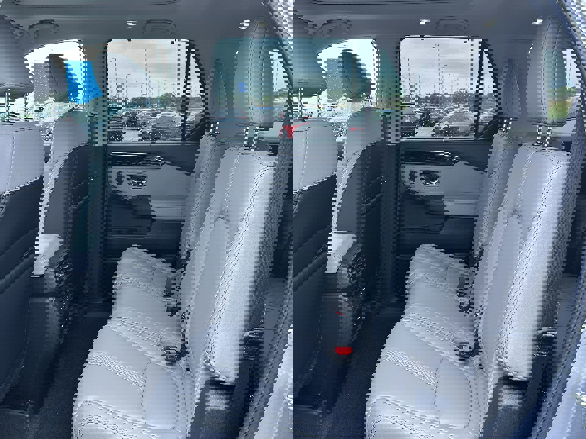 2025 Honda Pilot Touring photo 22
