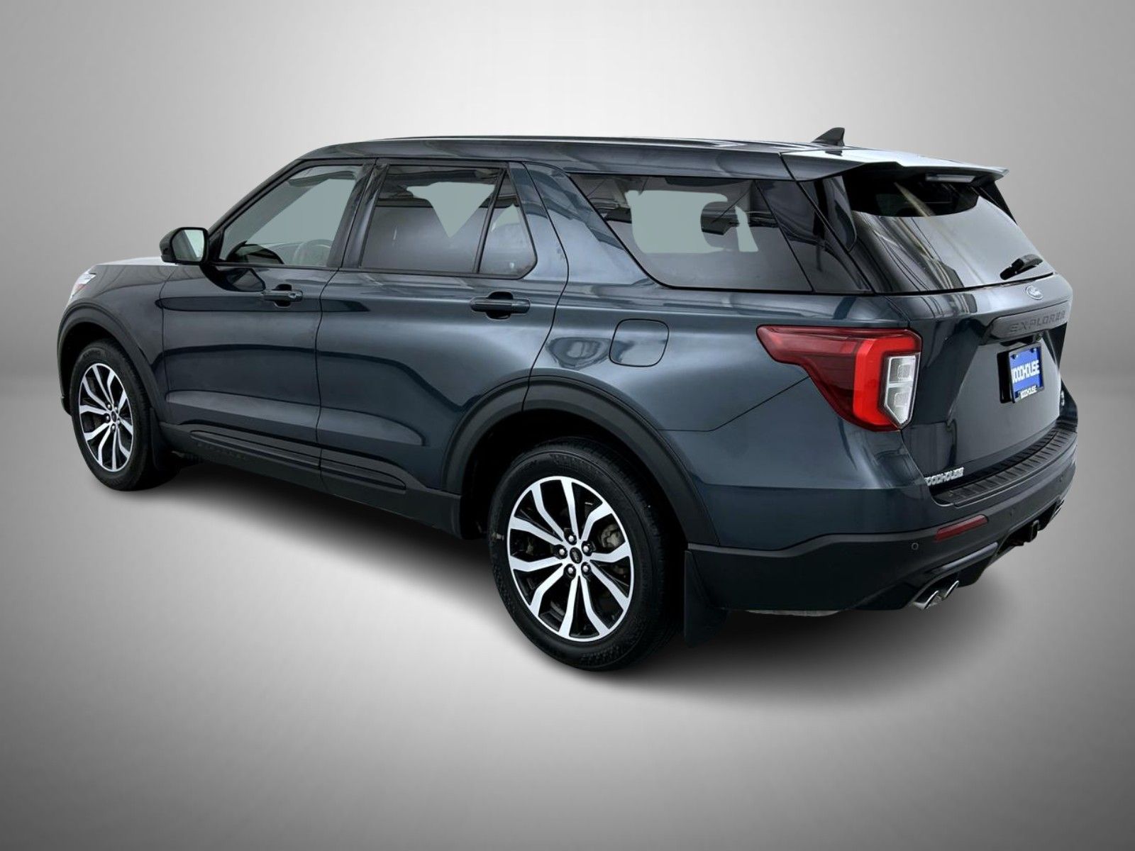 2022 Ford Explorer ST photo 7