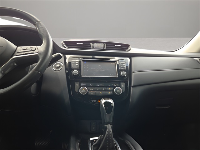 2017 Nissan Rogue SV photo 11