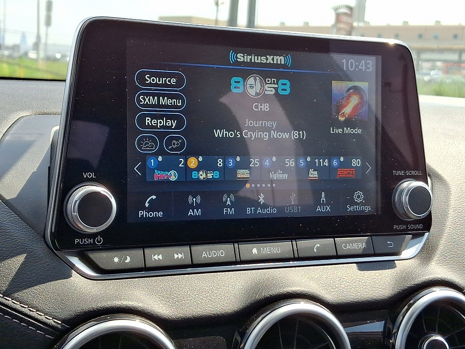 2025 Nissan Sentra SV photo 16