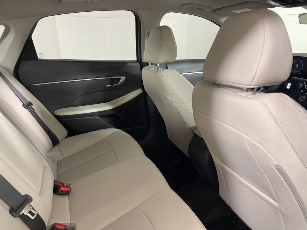 2024 Hyundai Sonata SEL Convenience photo 17