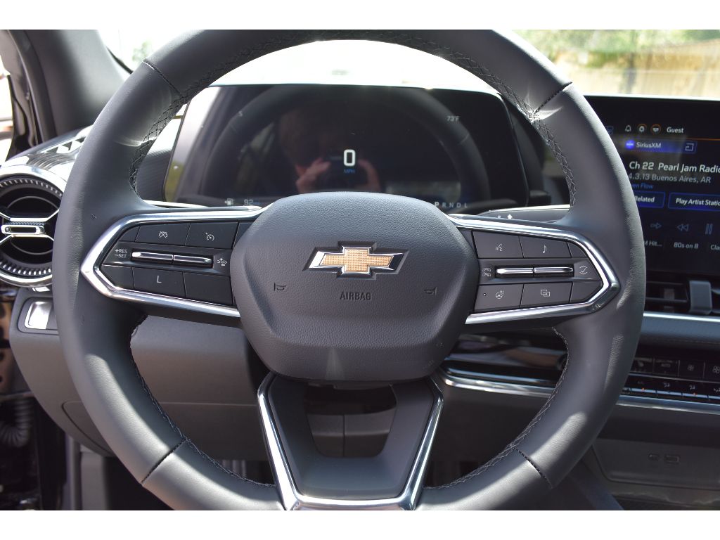 2025 Chevrolet Equinox LT photo 19