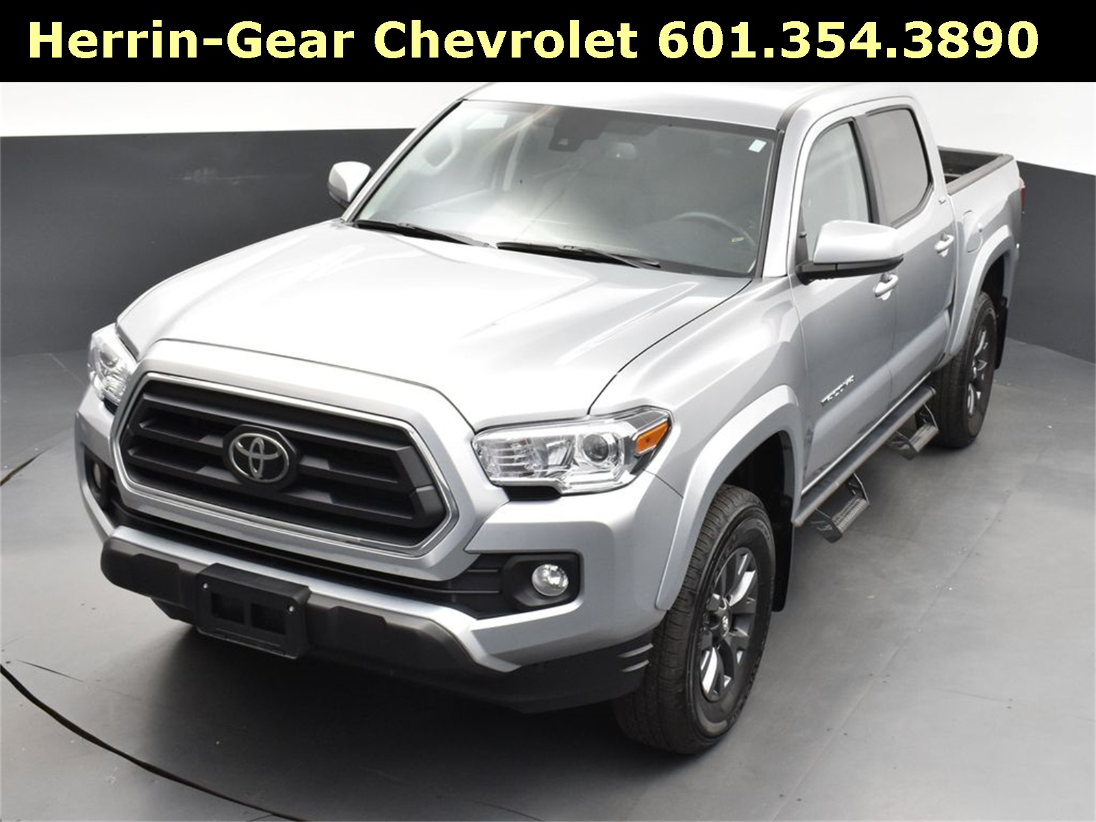 2023 Toyota Tacoma SR5 photo 27