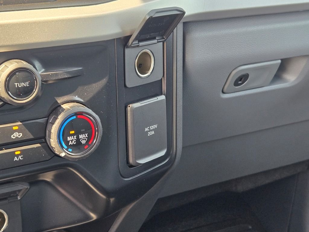 2025 Ford F-250 XL photo 24