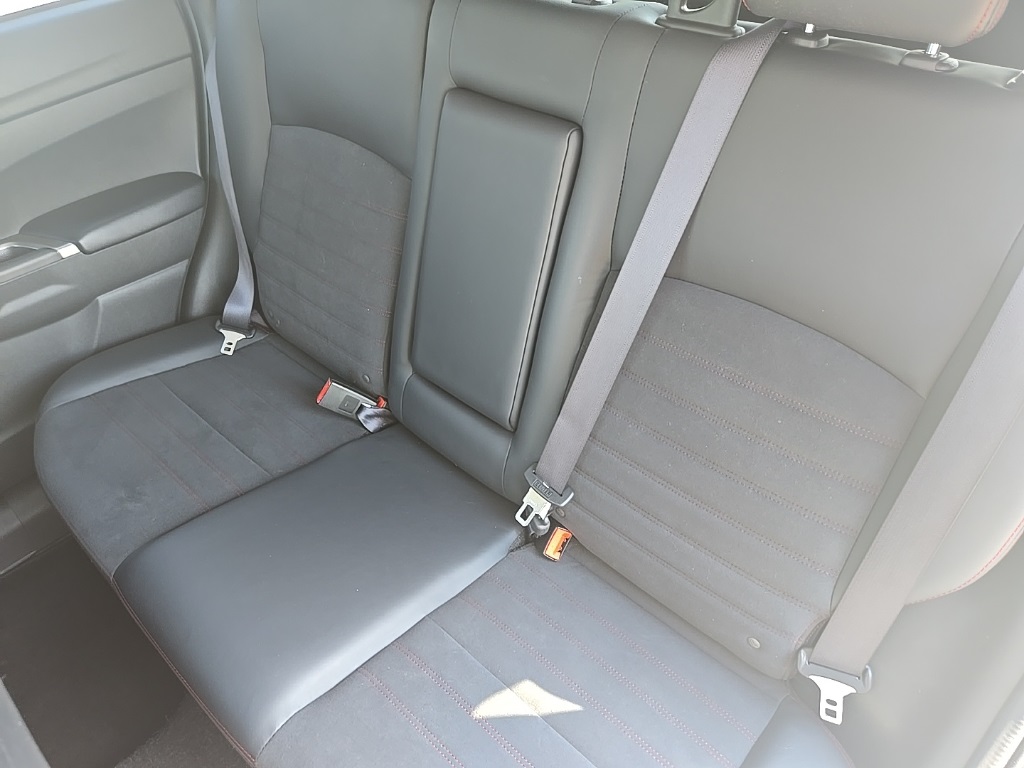 2024 Mitsubishi Outlander Sport SE photo 23