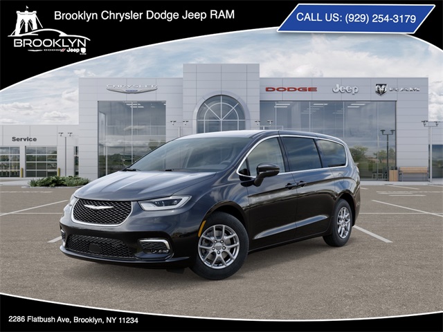 2026 Chrysler Pacifica Select's photo