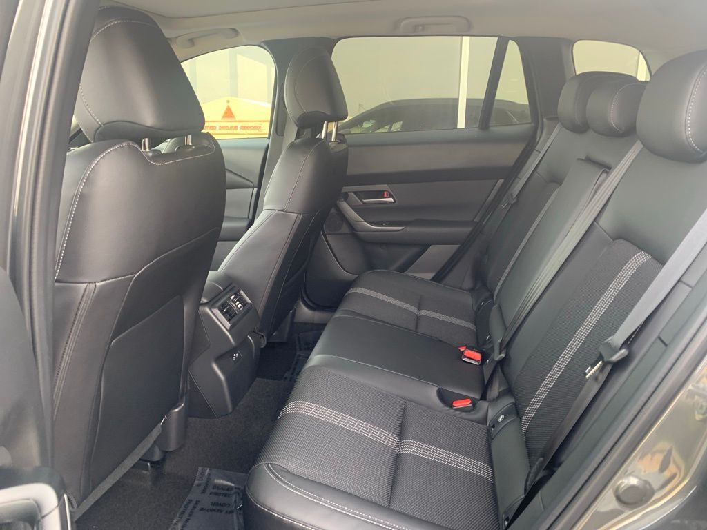 2025 Mazda CX-50 2.5 S Premium photo 3