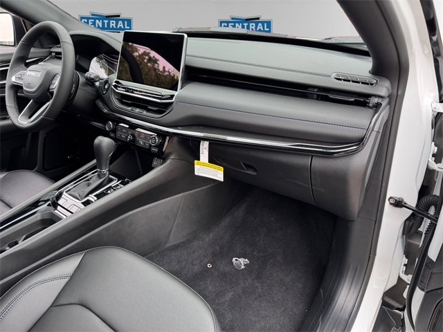 2025 Jeep Compass Limited photo 10