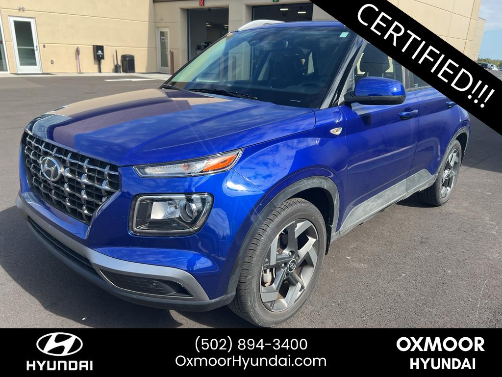 2024 Hyundai Venue SEL photo 3