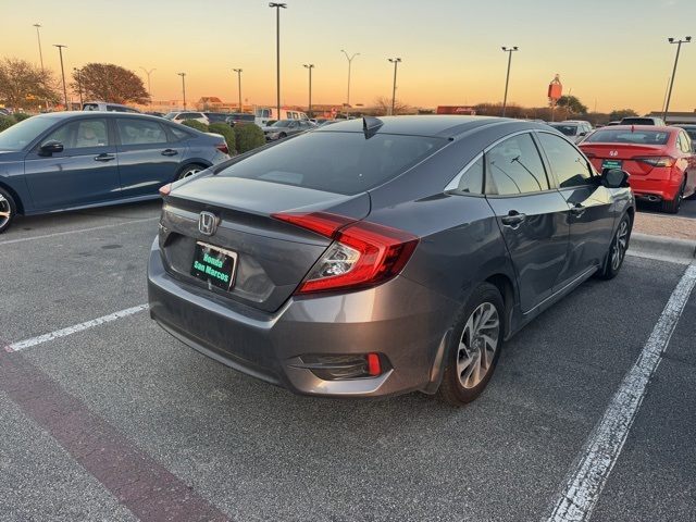 2018 Honda Civic EX's photo