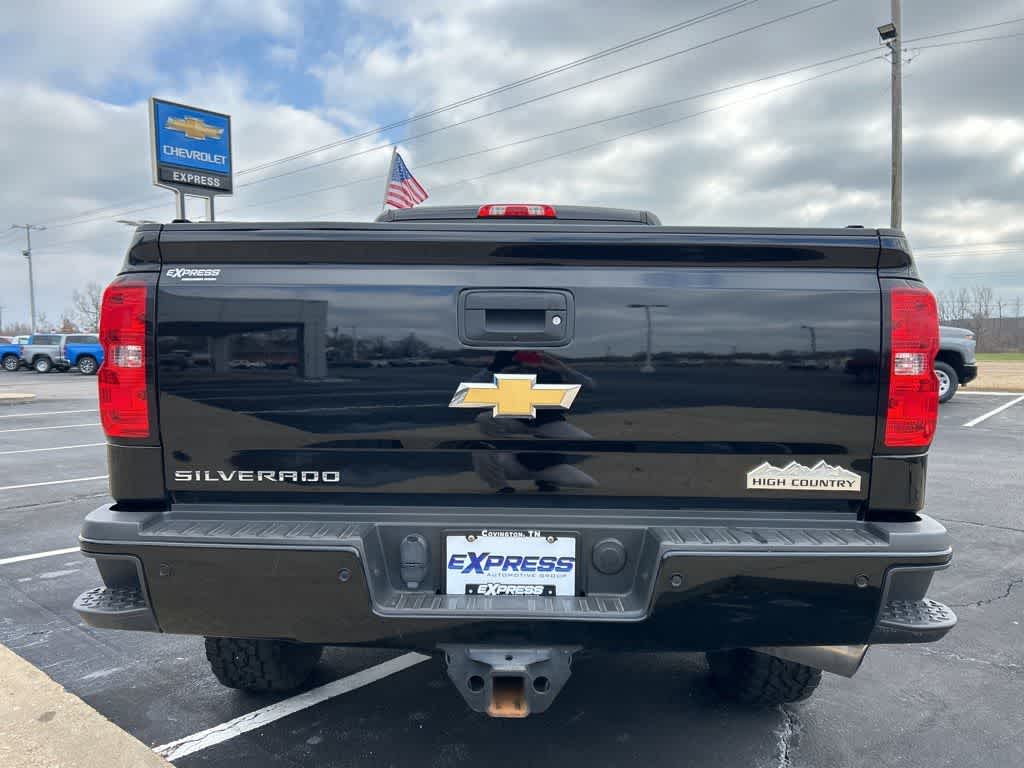 2019 Chevrolet Silverado 3500HD High Country photo 11