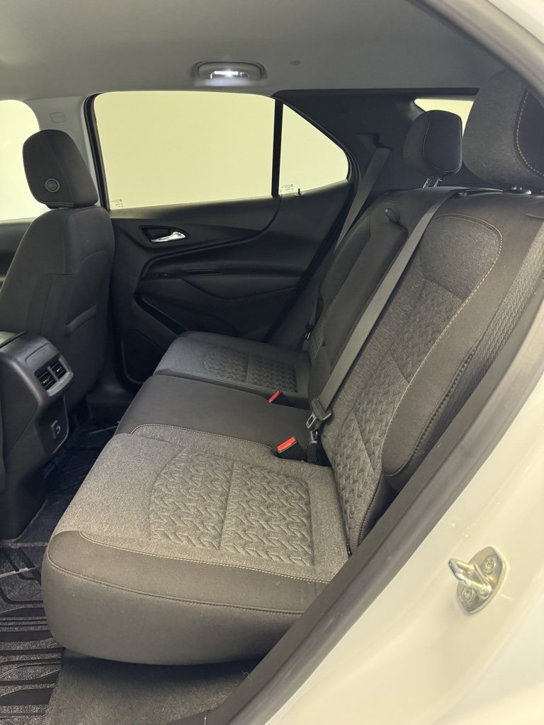 2023 Chevrolet Equinox LT photo 19