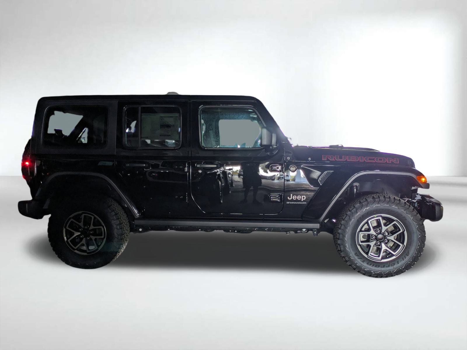 2025 Jeep Wrangler Rubicon photo 3