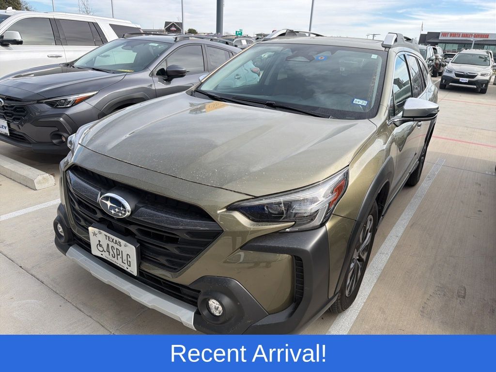2023 Subaru Outback Touring's photo