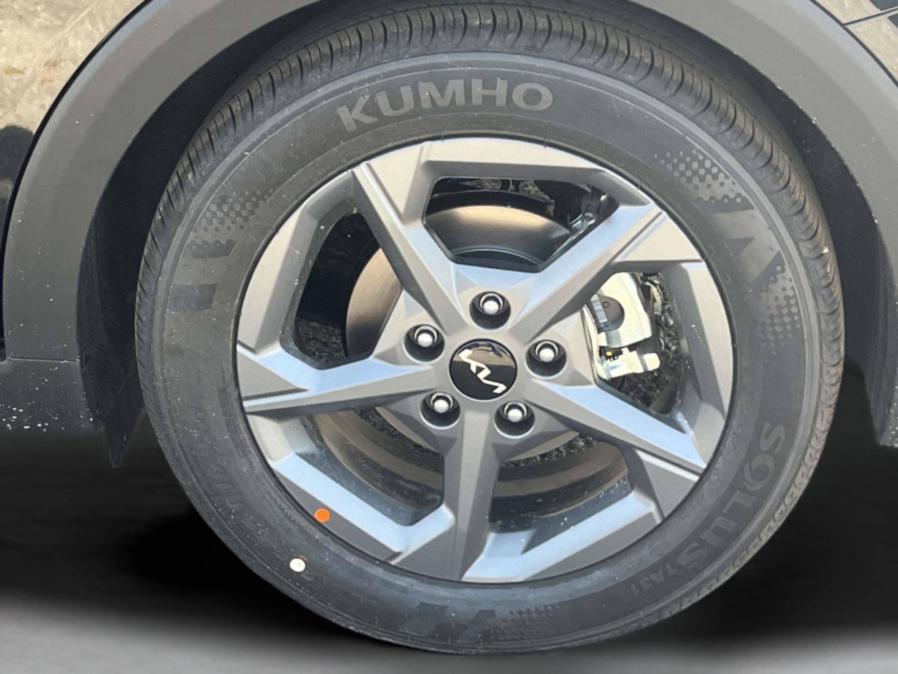 2025 Kia K4 LXS photo 10