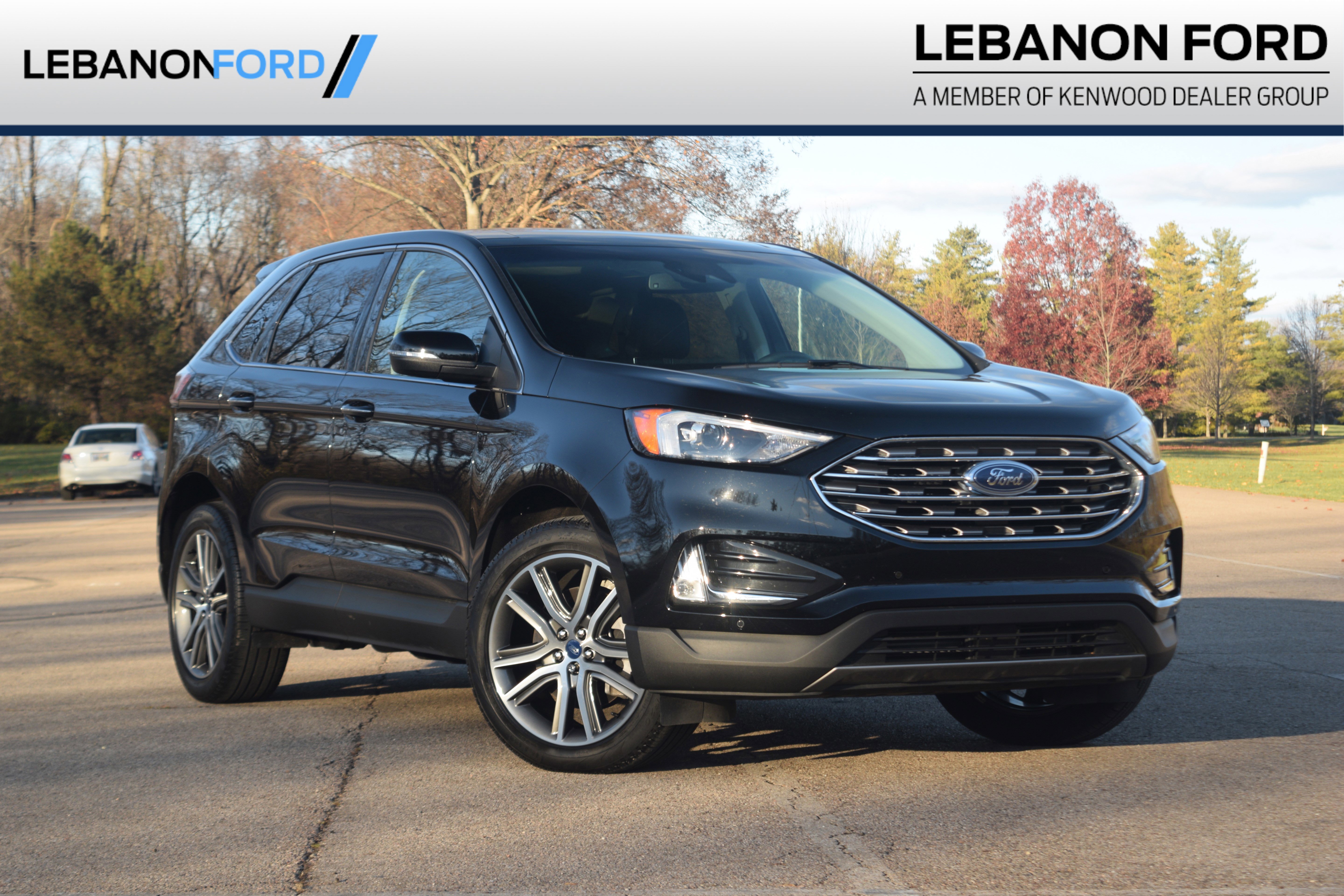 2022 Ford Edge Titanium's photo