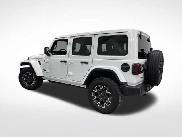 2025 Jeep Wrangler Sahara photo 3