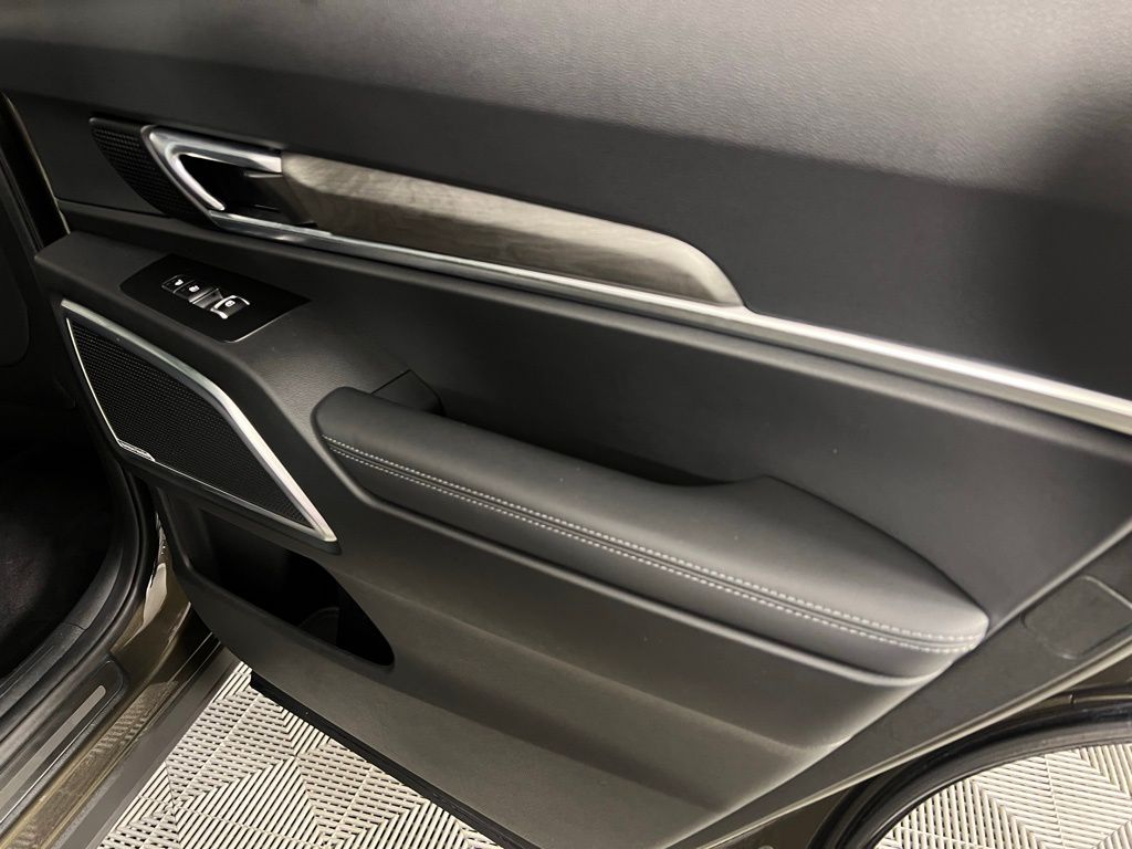 2023 Kia Telluride X-Line photo 24