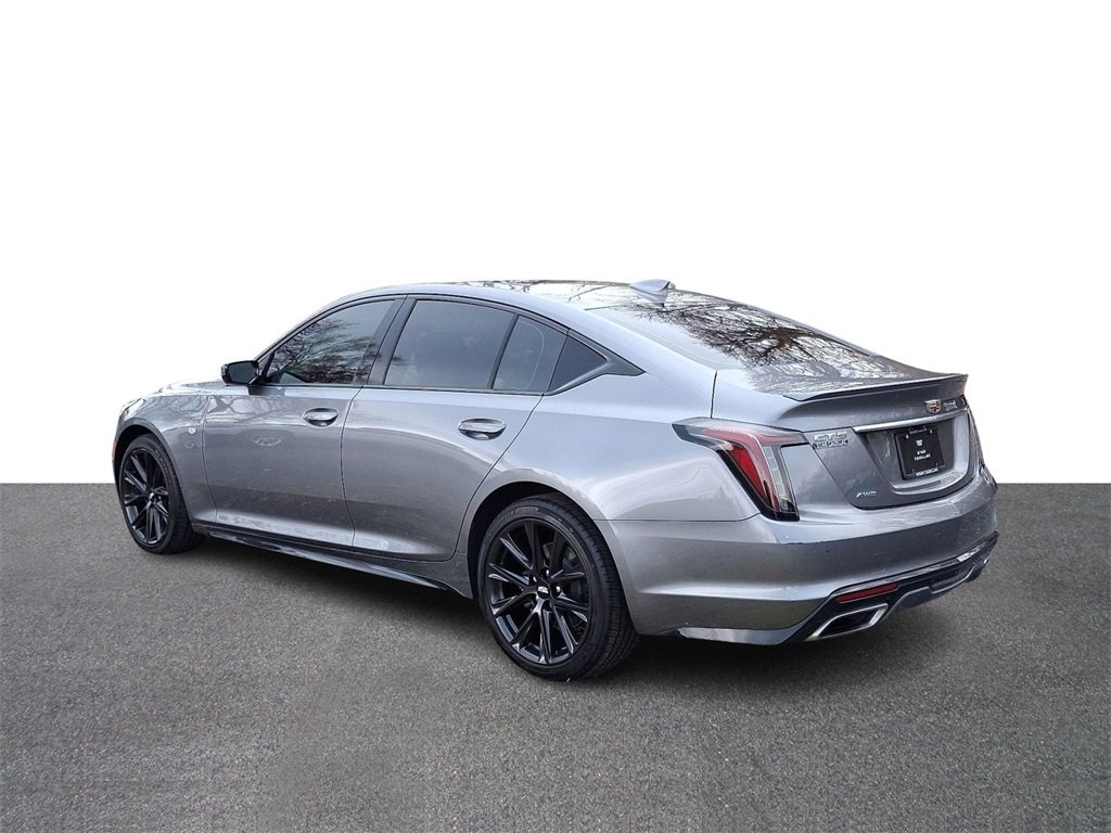 2022 Cadillac CT5 Sport photo 3
