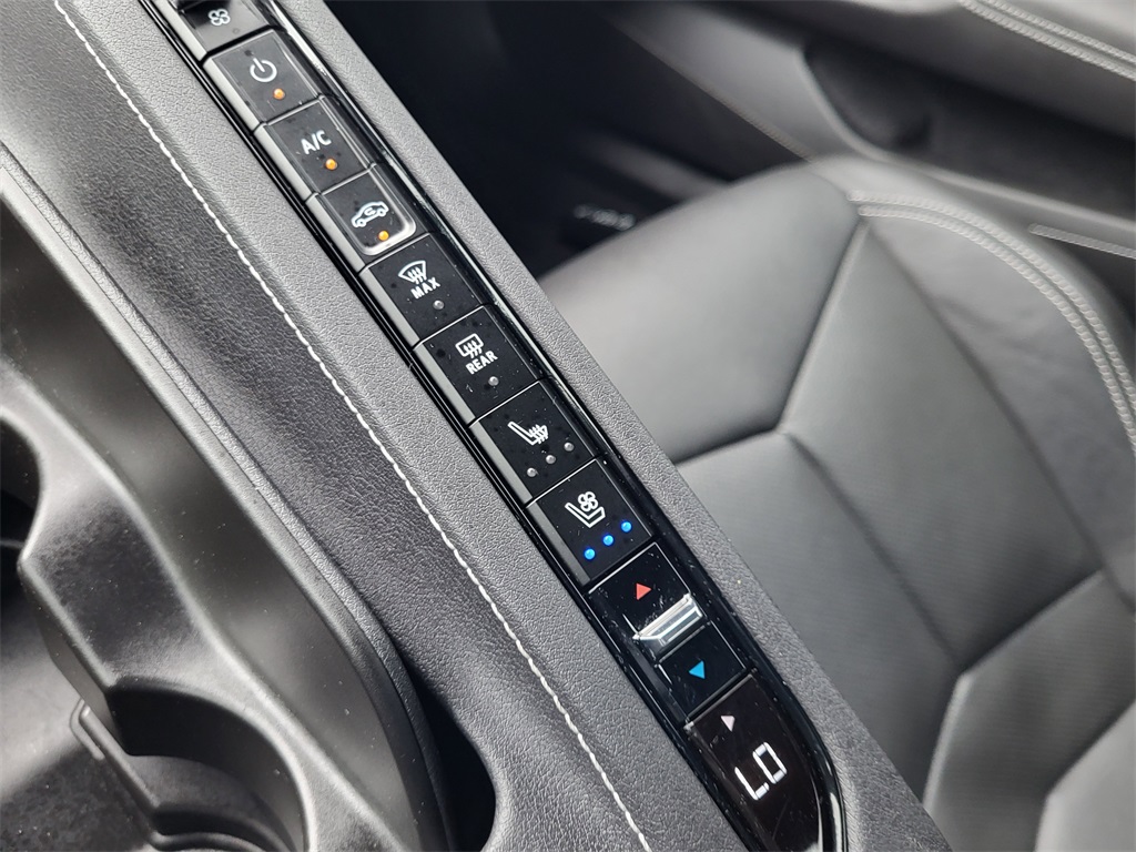 2023 Chevrolet Corvette Stingray 2LT photo 27