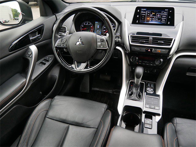 2020 Mitsubishi Eclipse Cross SEL photo 9