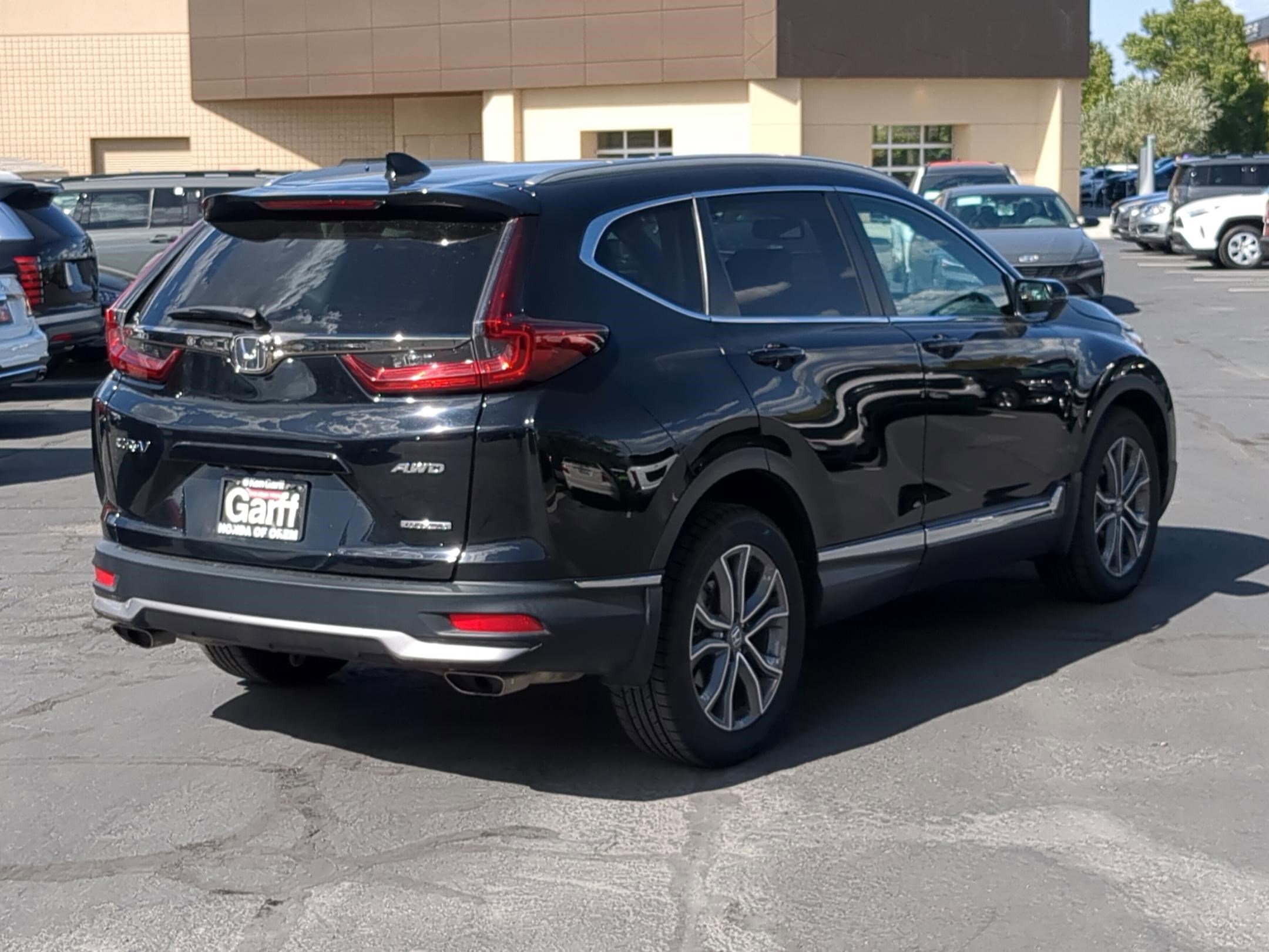 2022 Honda CR-V Touring photo 3