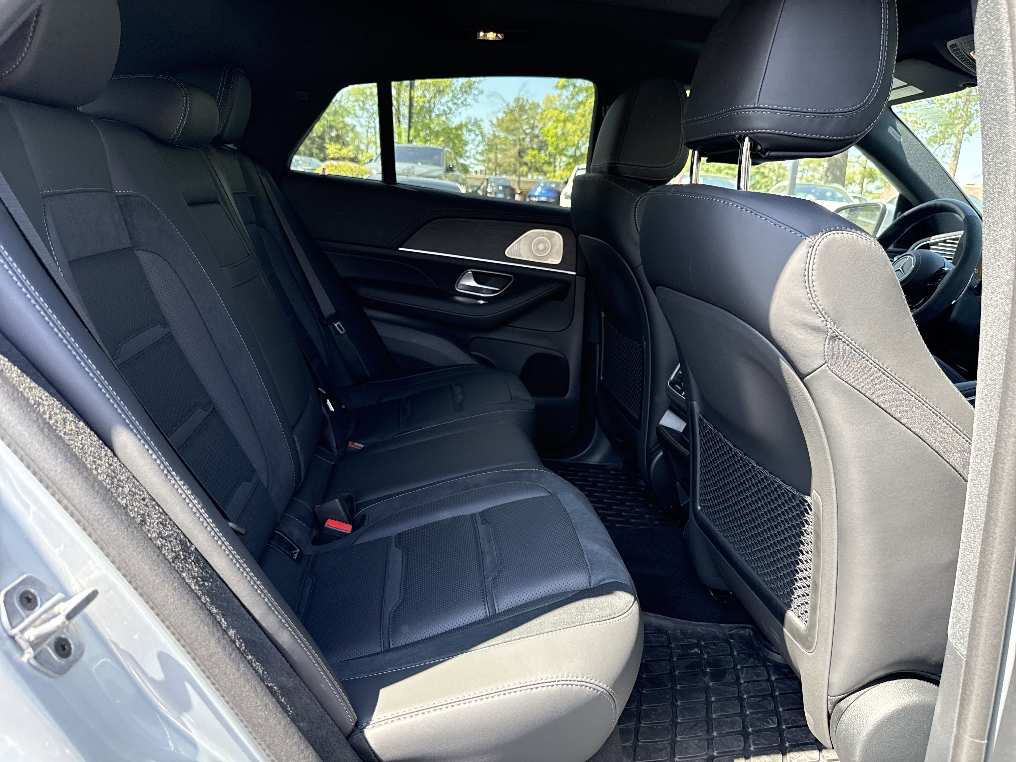 2025 Mercedes Benz GLE 53 AMG photo 18