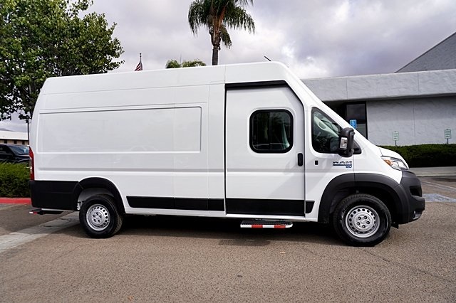 2024 Ram ProMaster 3500 photo 6