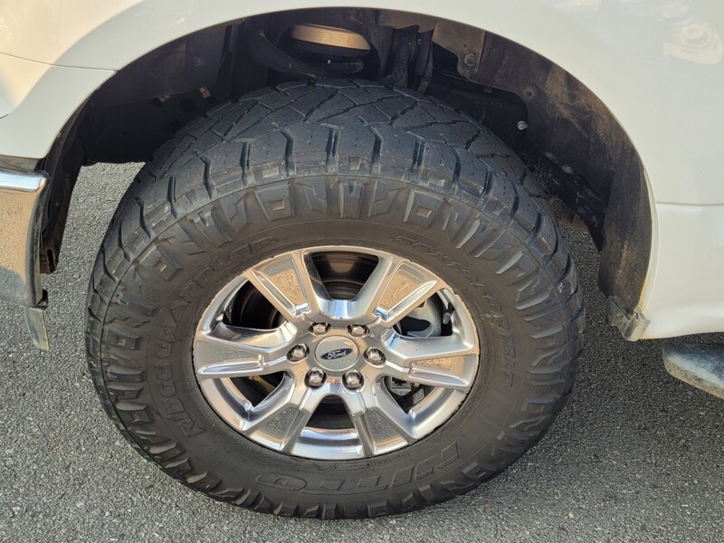 2017 Ford F-150 XLT photo 3