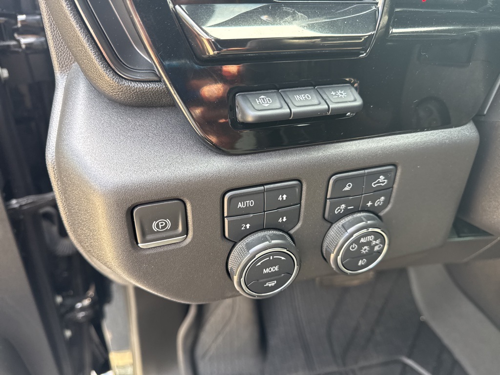 2022 Chevrolet Silverado 1500 ZR2 photo 17